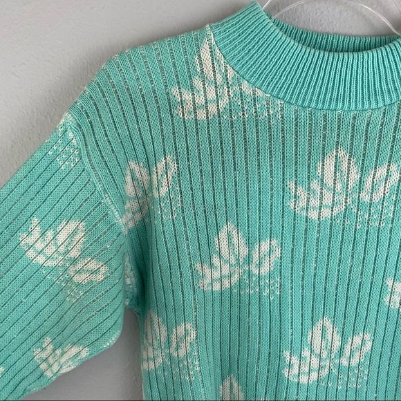 Bears Crossing • Teal Vintage Sweater - Picture 3 of 6